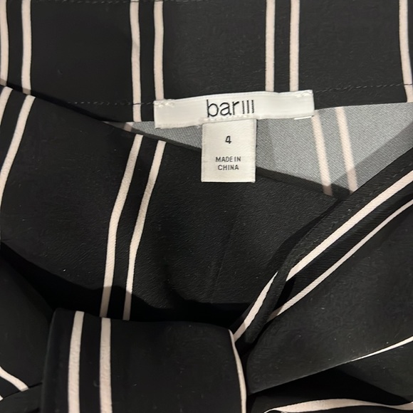 bar III black and white shorts - Picture 4 of 5